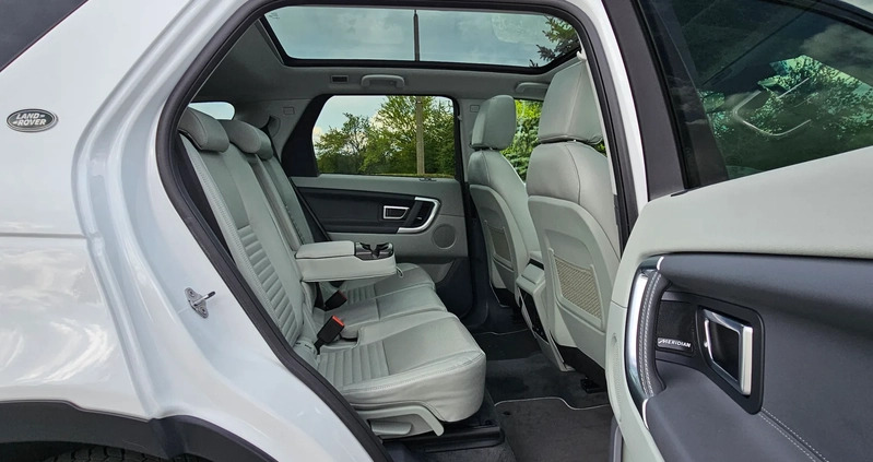 Land Rover Discovery Sport cena 129888 przebieg: 91000, rok produkcji 2019 z Kamień Krajeński małe 781